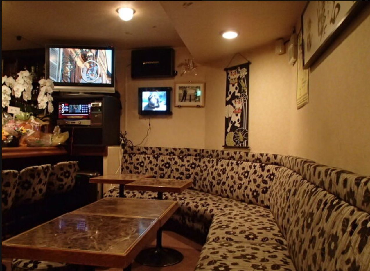 パブ みかん 店内写真